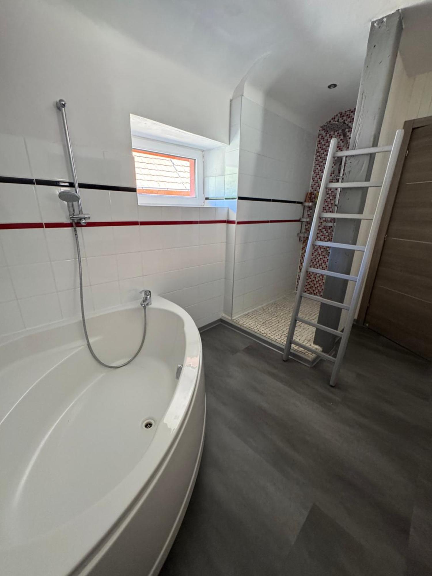 Le Cocon Du «Katzelberg» A 10Mn De Colmar Apartment Katzenthal Exterior foto